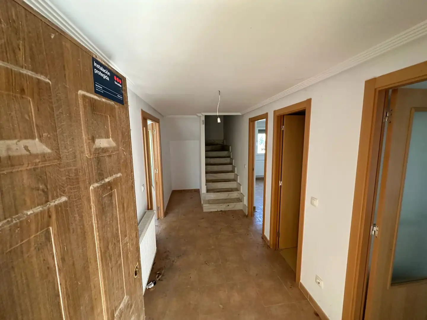 Einfamilien-Reihenhaus zum Verkauf in Villariezo mit Privatgarten