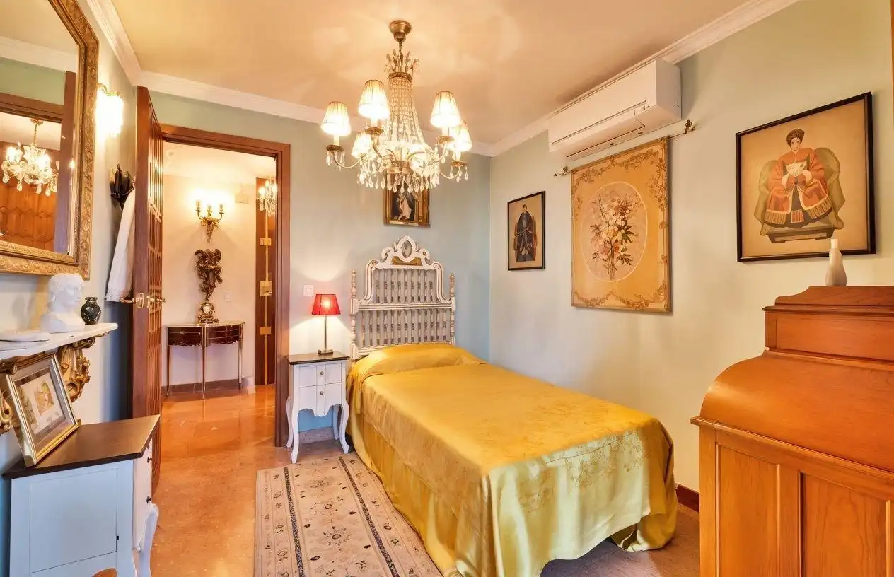 Flat for sale in Avenida ALMERIA, Playa Levante