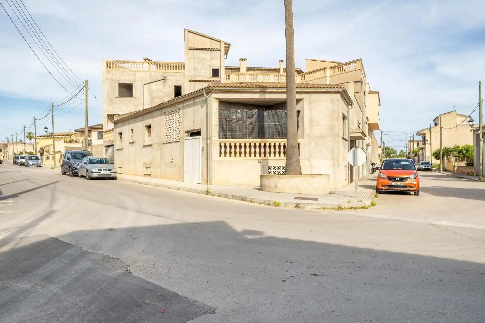 Exterior view of Buildings for sale in Maria de la Salut