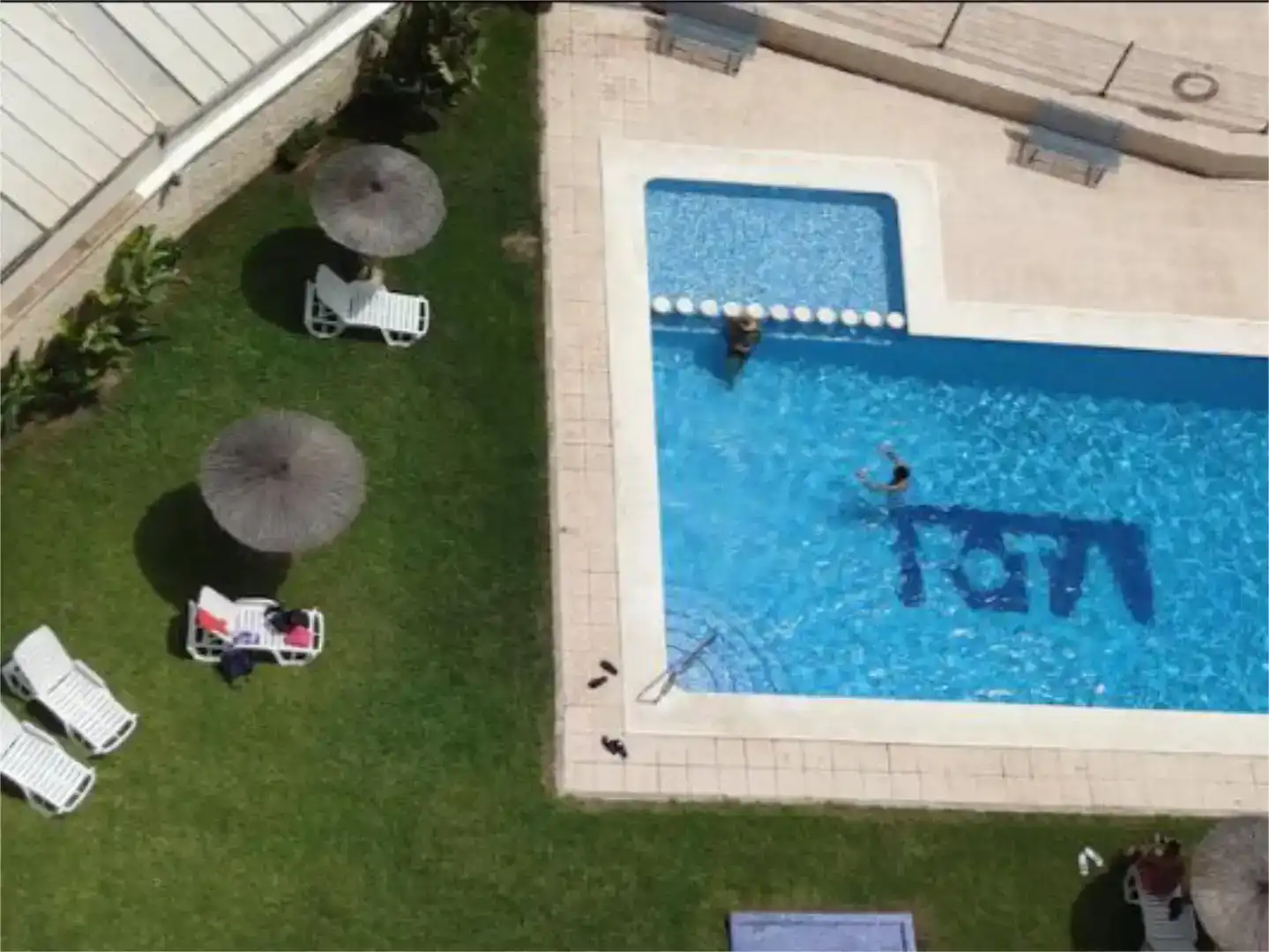 Schwimmbecken von Dachboden zum Verkauf in Benalmádena mit Klimaanlage und Schwimmbad