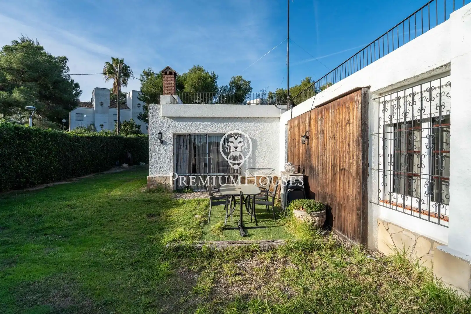 Garden of Houses for sale in Salou  with Air Conditioner, Heating and Private garden