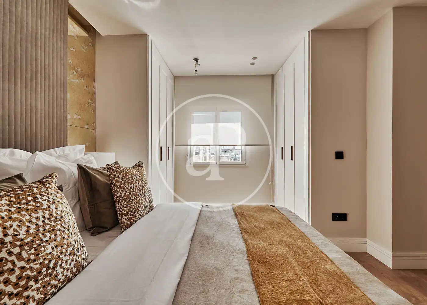Bedroom of Flat for sale in Madrid  with Air Conditioner, Heating and Furnished