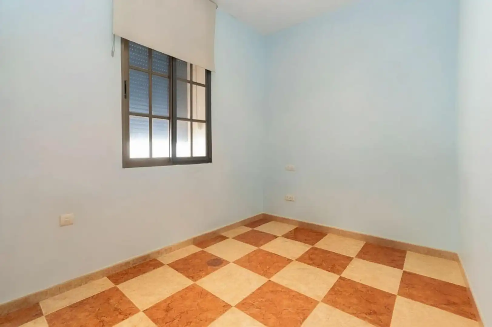 Dormitori de Edifici en venda en Motril