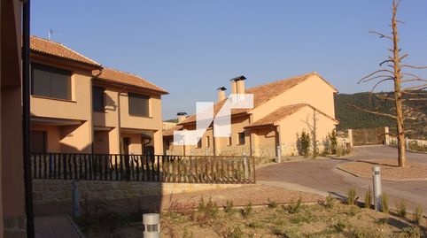 Foto 3 de Edificio en venta en De las Candelas, Orea, Guadalajara