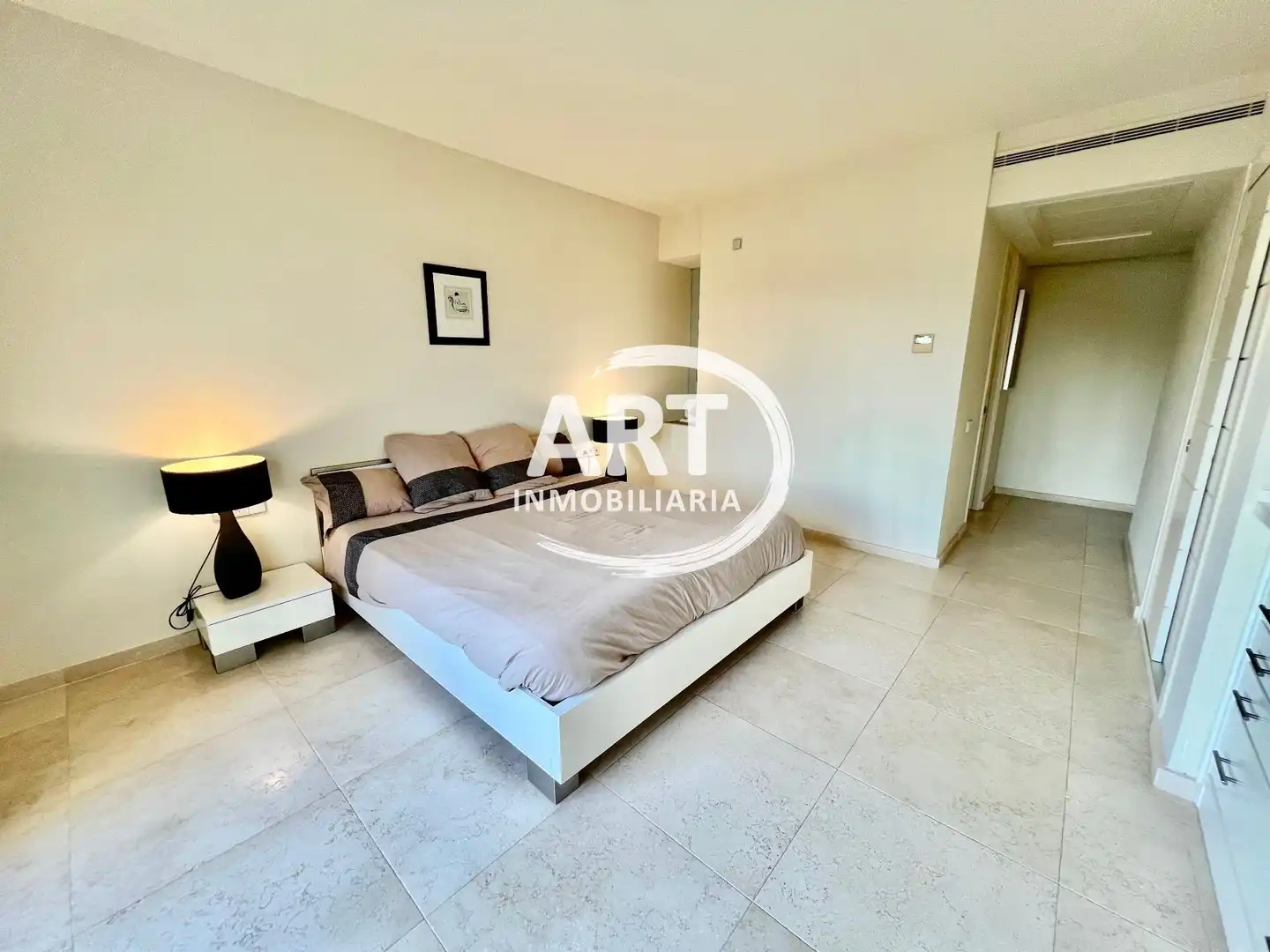 Dormitori de Apartament en venda en Benahavís amb Aire condicionat, Calefacció i Jardí privat