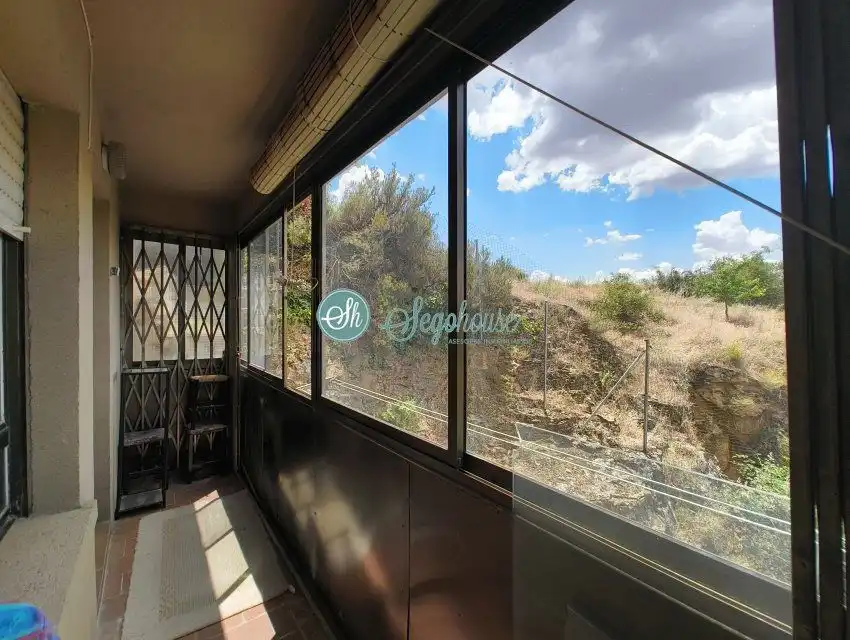 Wohnung zum Verkauf in Segovia mit Heizung, Parkett und Terrasse