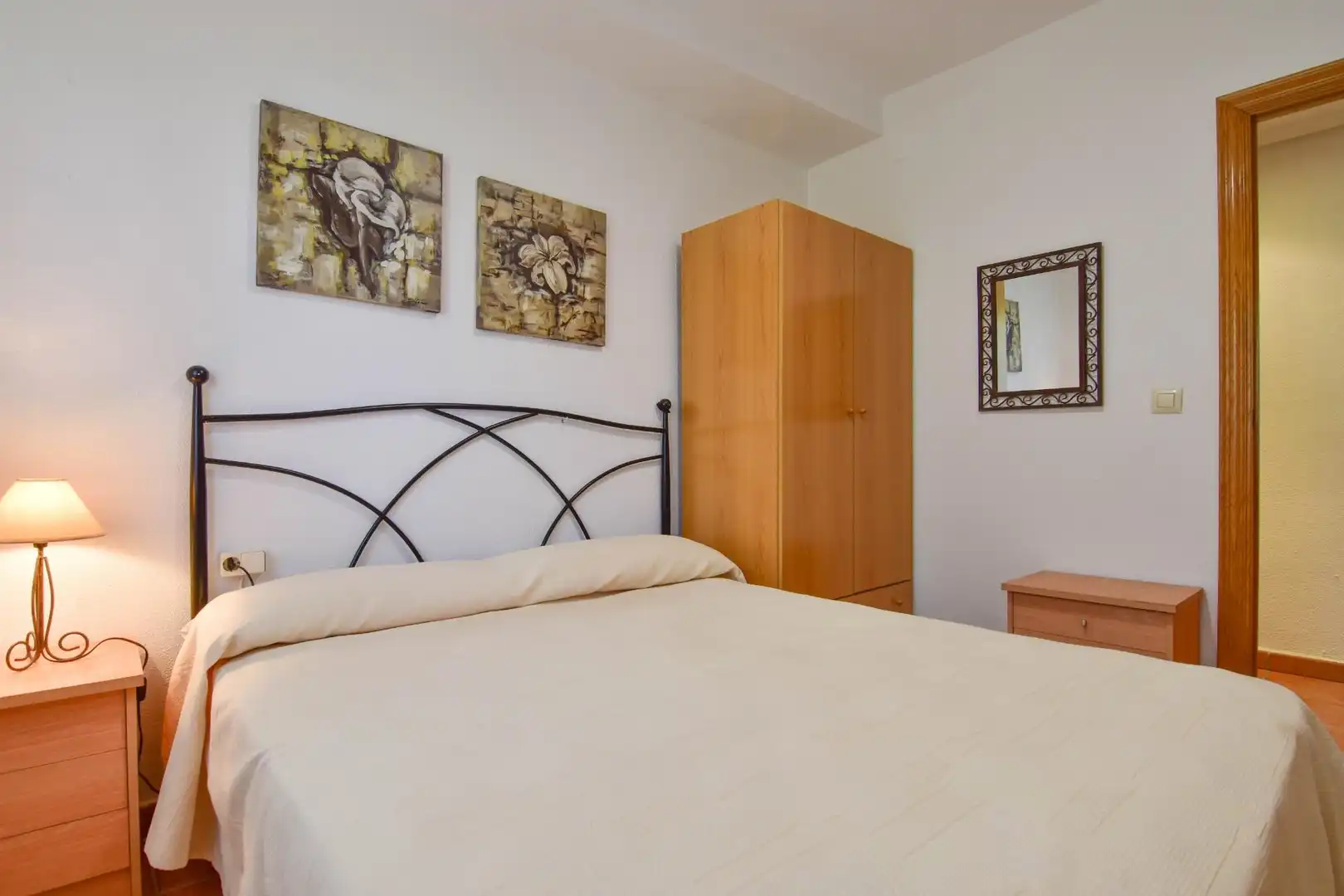 Habitación de Casa o chalet en venta en Montserrat con Aire acondicionado, Calefacción y Jardín privado