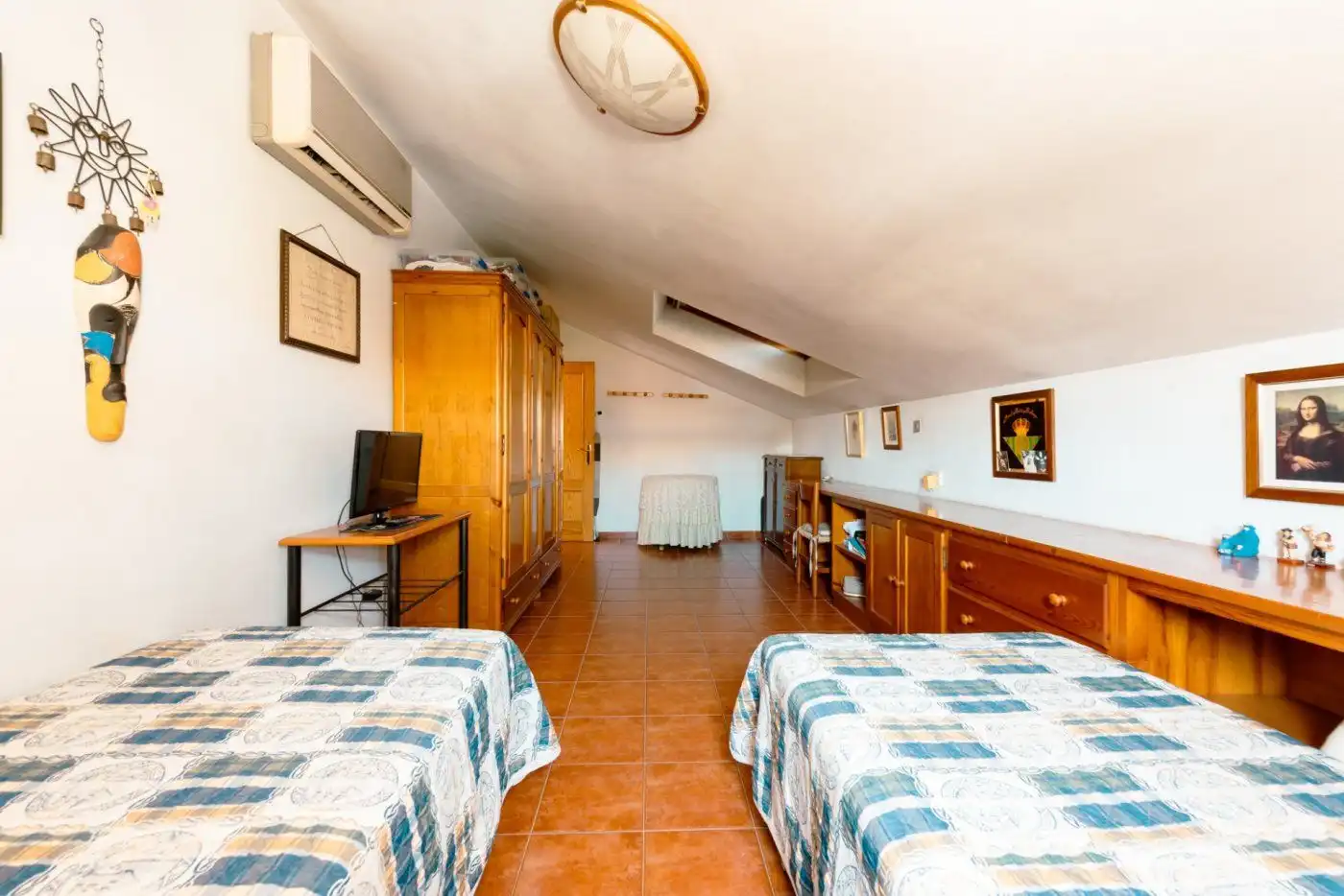 Habitación de Casa o chalet en venta en Tomares con Calefacción, Jardín privado y Terraza