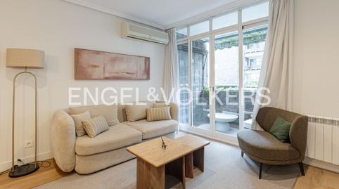 Foto 4 de Apartament de lloguer a Pío Baroja, Niño Jesús,  Madrid Capital