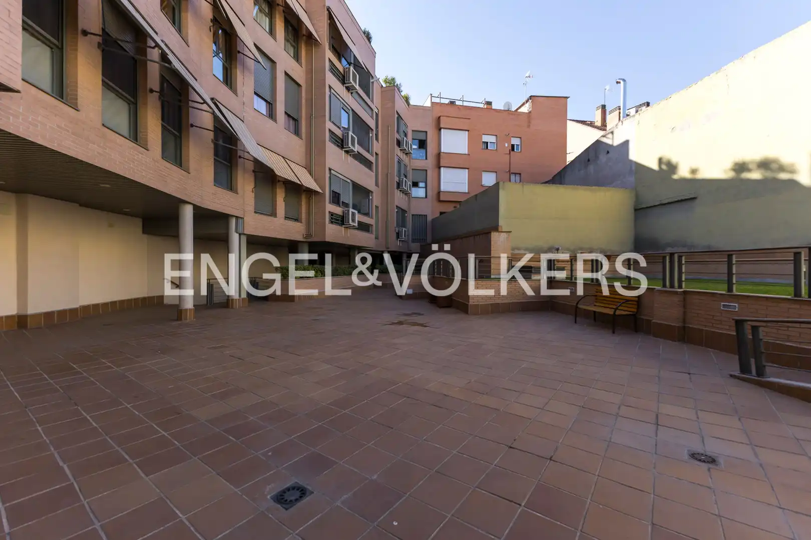 Flat with terrace to rent in Esfinge, imagen 26