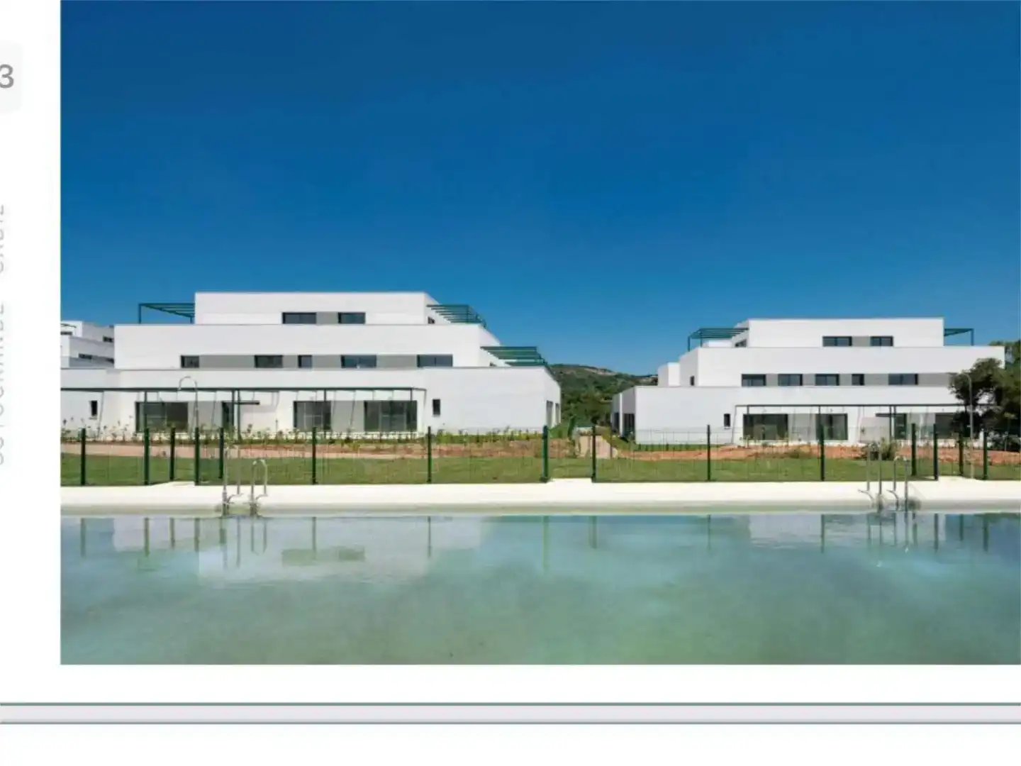 Außenansicht von Erdgeschoss zur Miete in Sotogrande mit Klimaanlage, Privatgarten und Schwimmbad