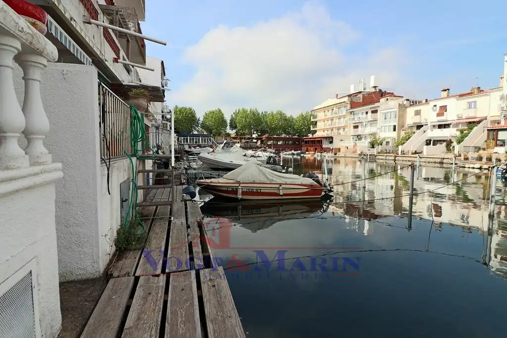 Casa a schiera con terrazza in vendita a Carrer Porto Fino, imagen 4