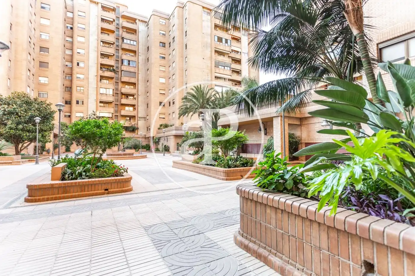 Vista exterior de Piso de alquiler en Valencia con Calefacción, Jardín privado y Amueblado