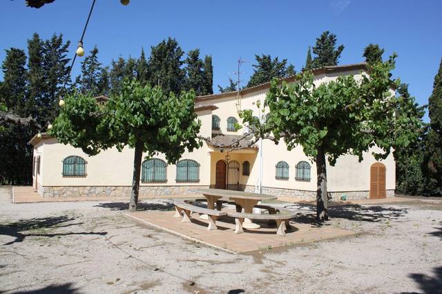 Finca rústica en Venta en de la Sénia en Riudoms