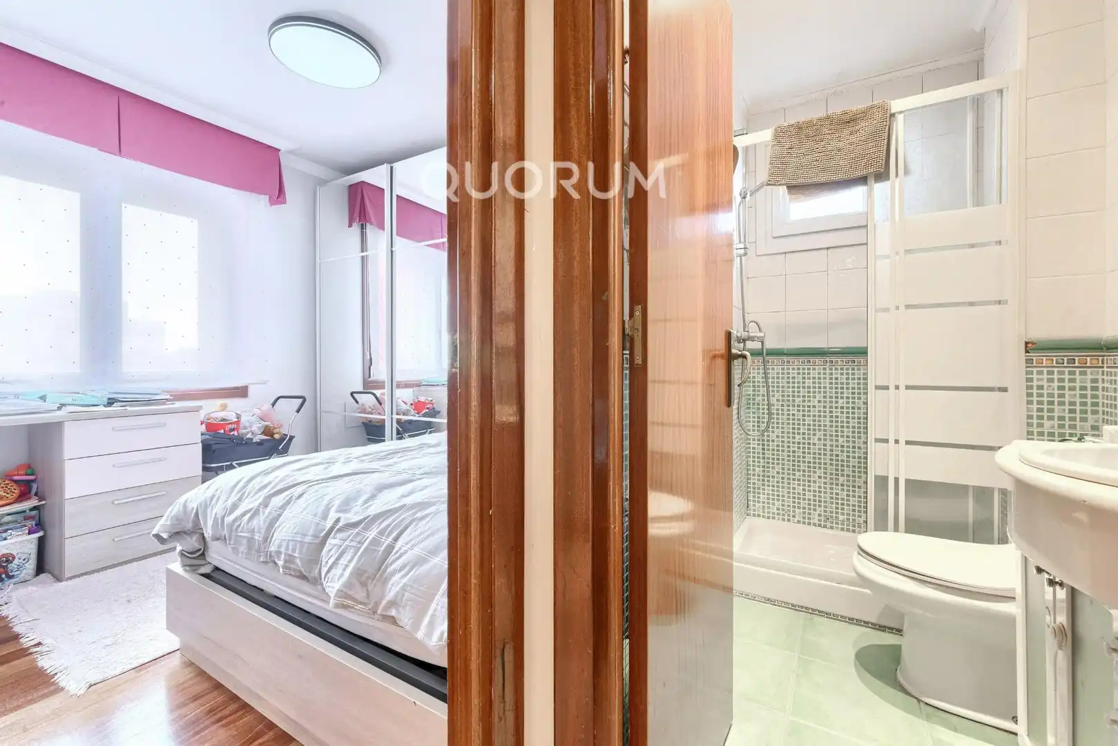 Habitación de Piso en venta en Basauri  con Calefacción, Terraza y Balcón