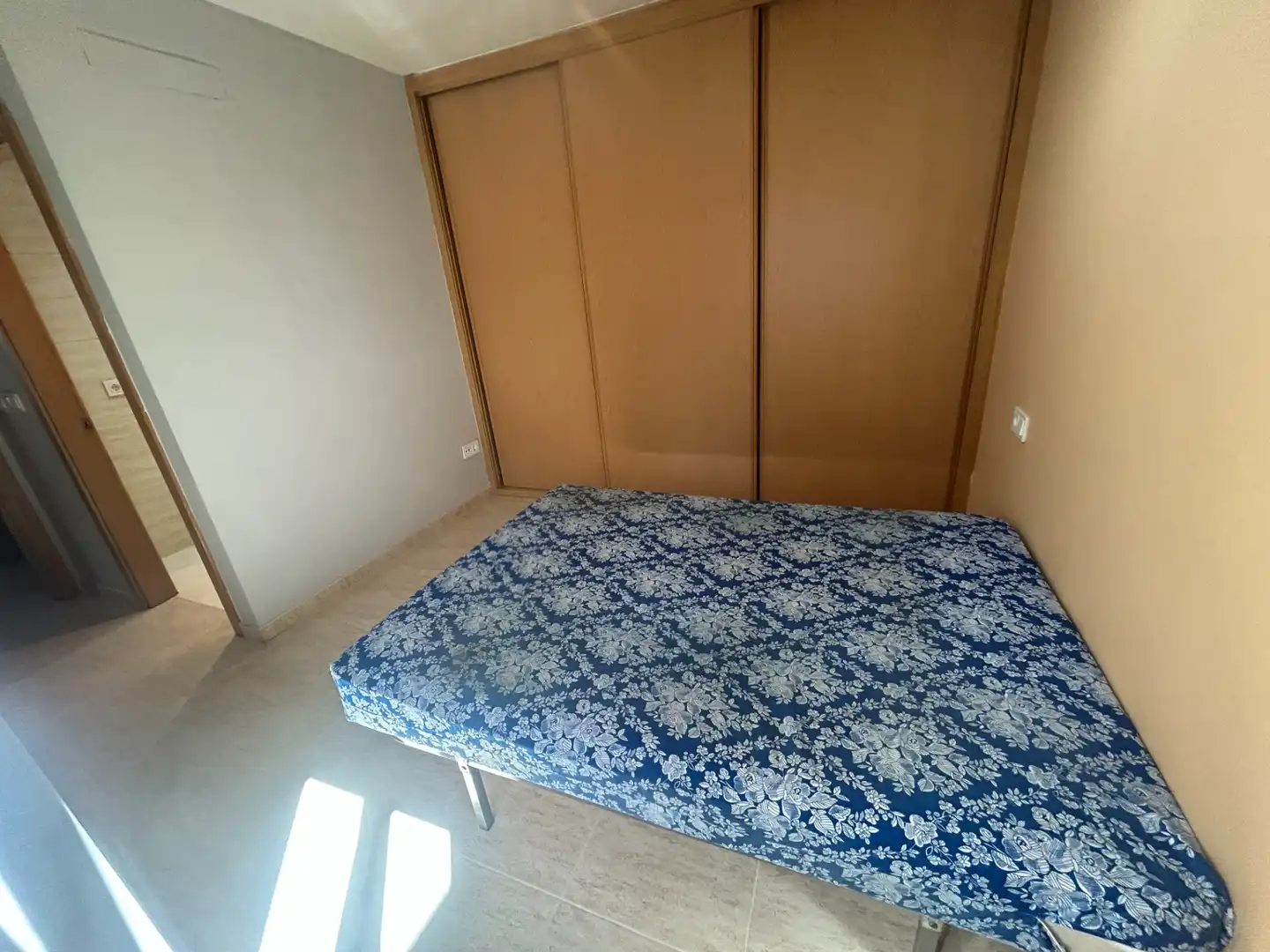 Habitación de Piso en venta en Valladolid con Calefacción, Terraza y Trastero