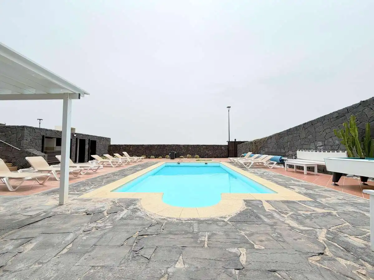 Piscina de Casa o xalet en venda en Tías amb Aire condicionat, Jardí privat i Terrassa