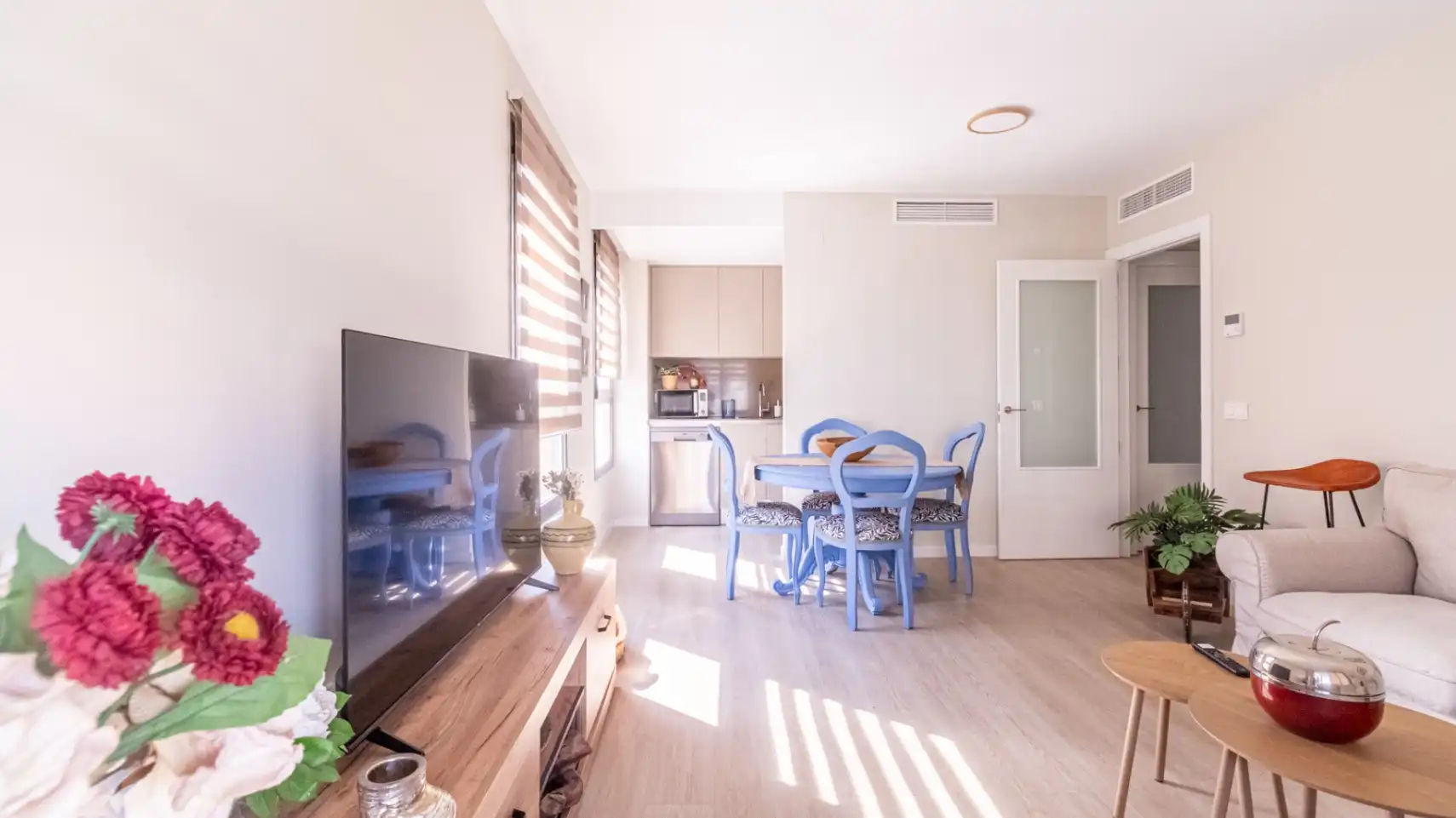 Living room of Flat for sale in Dénia  with Air Conditioner, Heating and Private garden