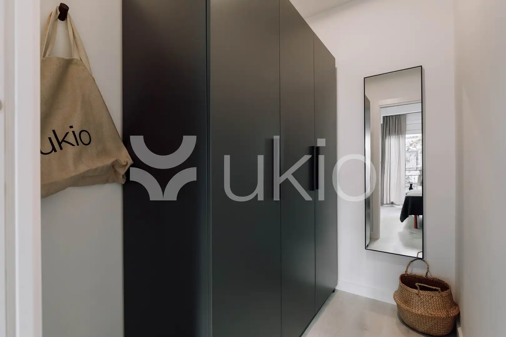 Habitación de Apartamento de alquiler en Barcelona con Aire acondicionado, Calefacción y Amueblado