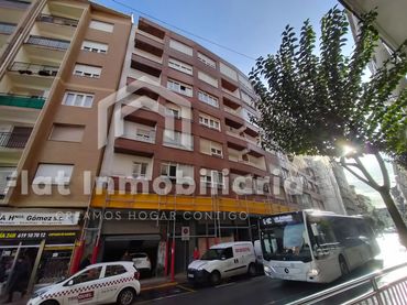 Pis amb ascensor en venda a Calle de la Ronda 3