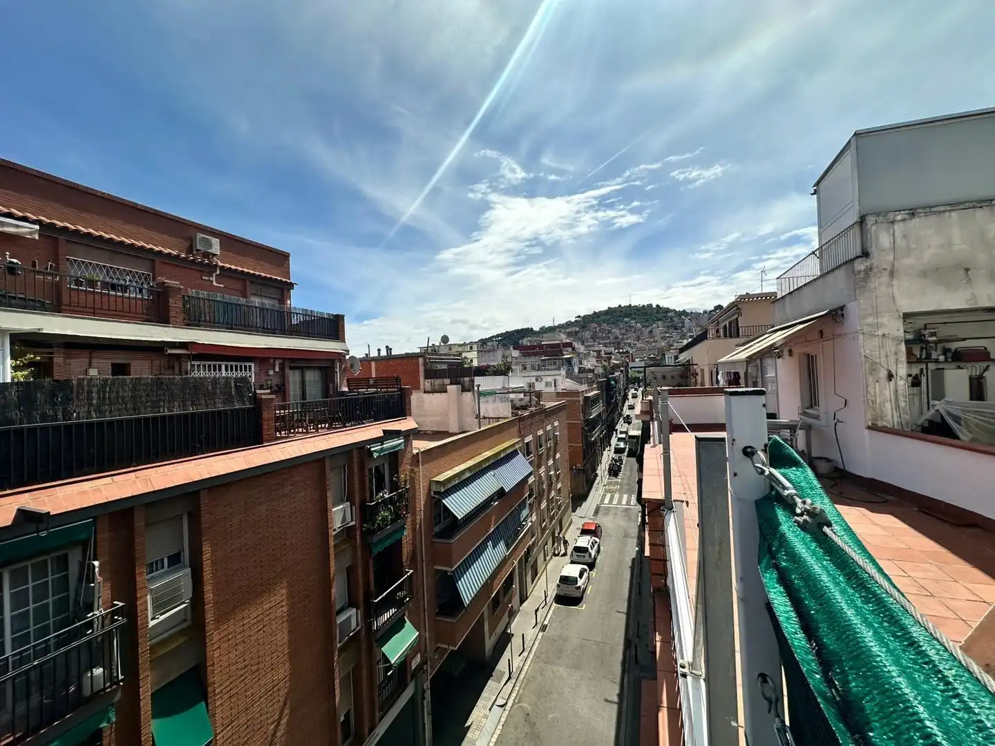 Exterior view of Attic for sale in  Barcelona Capital  with Air Conditioner and Terrace