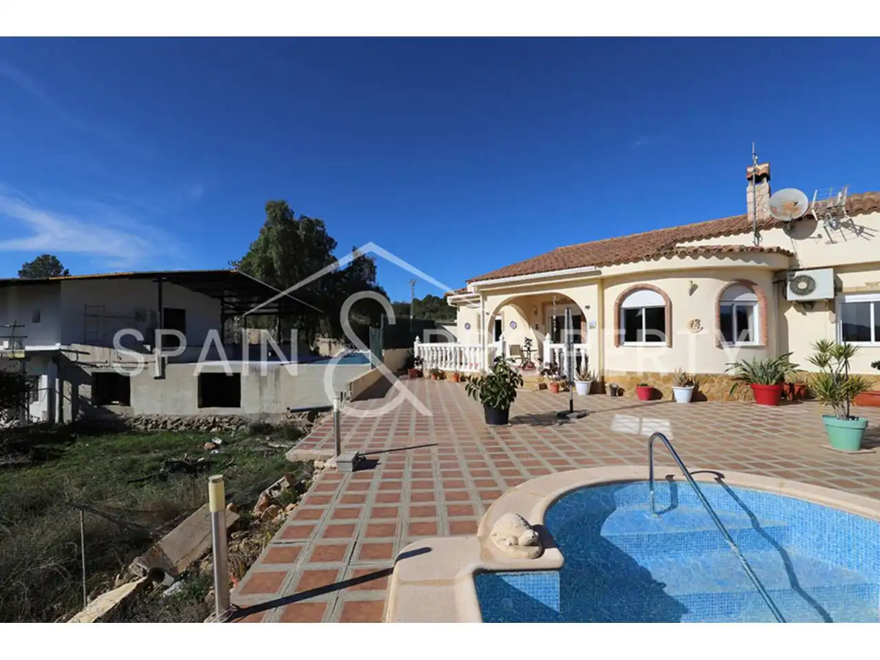 Villa avec piscine à vendre à Montroi / Montroy, imagen 2