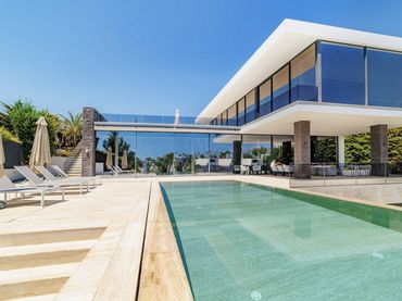 Maison avec piscine à louer à Nueva Andalucía