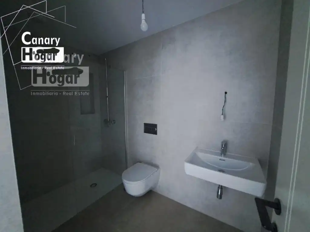 Bany de Apartament en venda en Adeje amb Calefacció i Piscina comunitària
