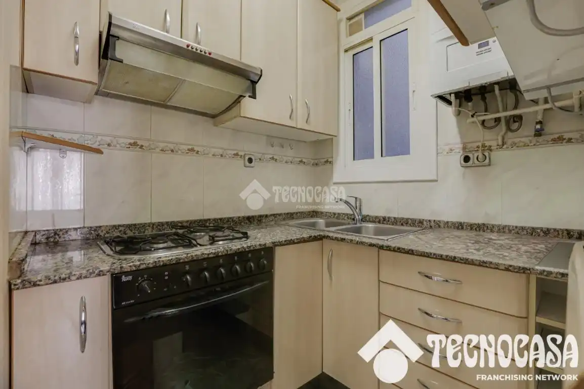 Küche von Wohnung zum Verkauf in Barcelona