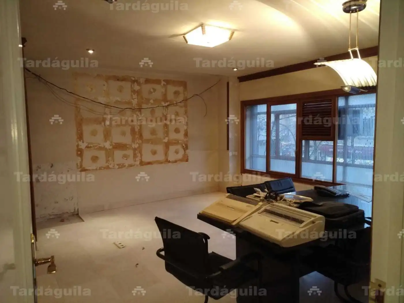 Office for sale in Salamanca  with Air Conditioner and Heating