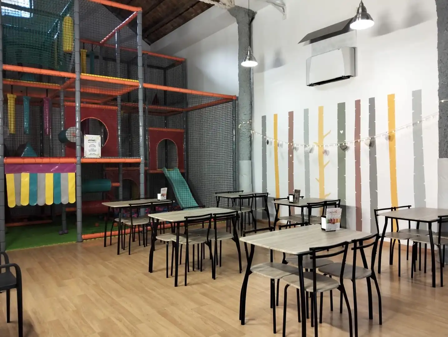Local de alquiler en Centelles con Amueblado