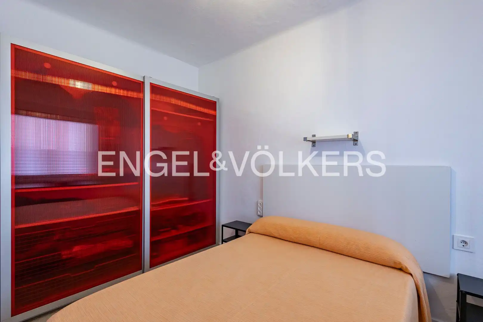 Habitación de Piso en venta en Esplugues de Llobregat con Calefacción y Terraza
