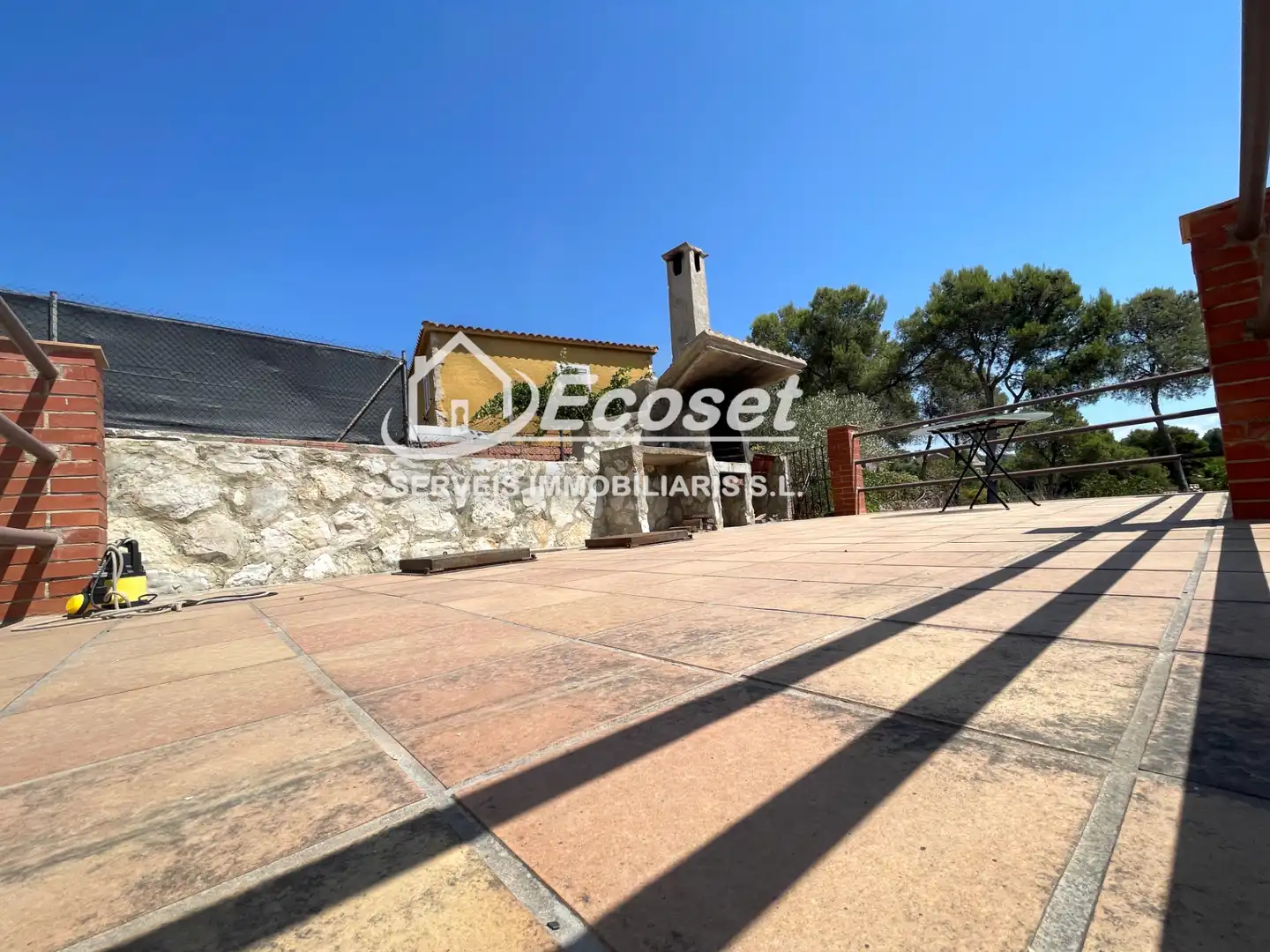 Vista exterior de Casa o chalet en venta en Vallirana con Calefacción, Jardín privado y Terraza