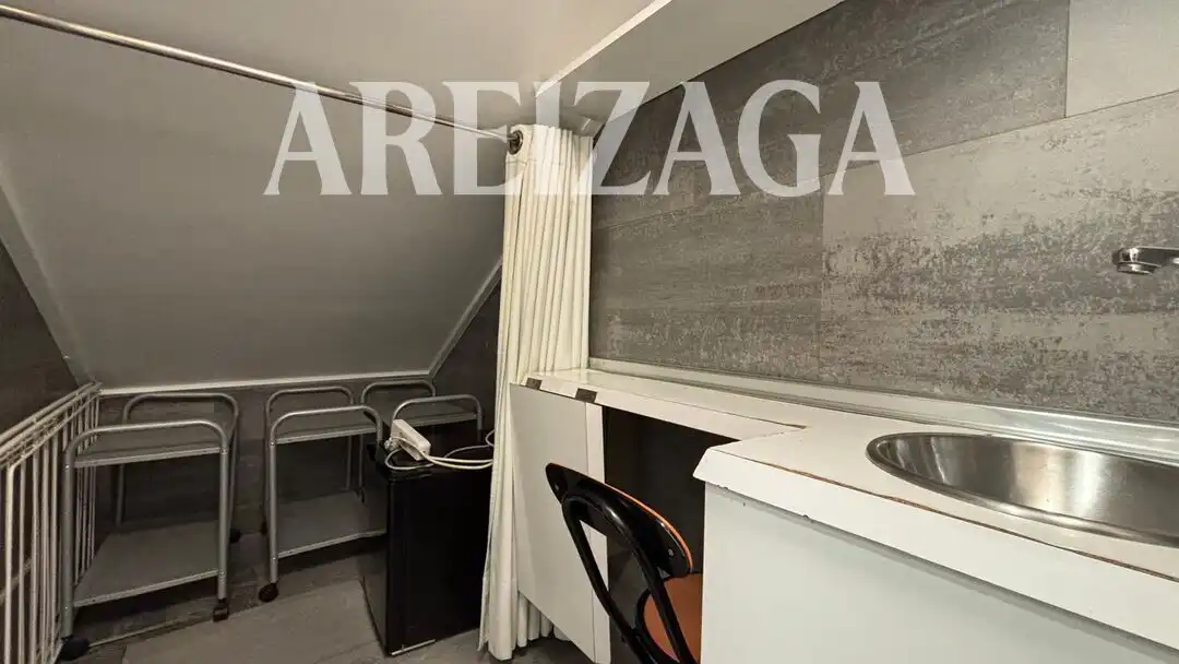 Commercial properties for rent in Donostia - San Sebastián   with Air Conditioner and Furnished