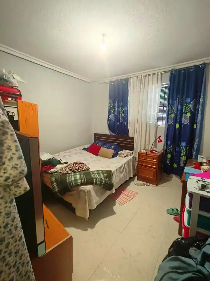 Bedroom of Flat for sale in Madrid  with Air Conditioner, Heating and Furnished