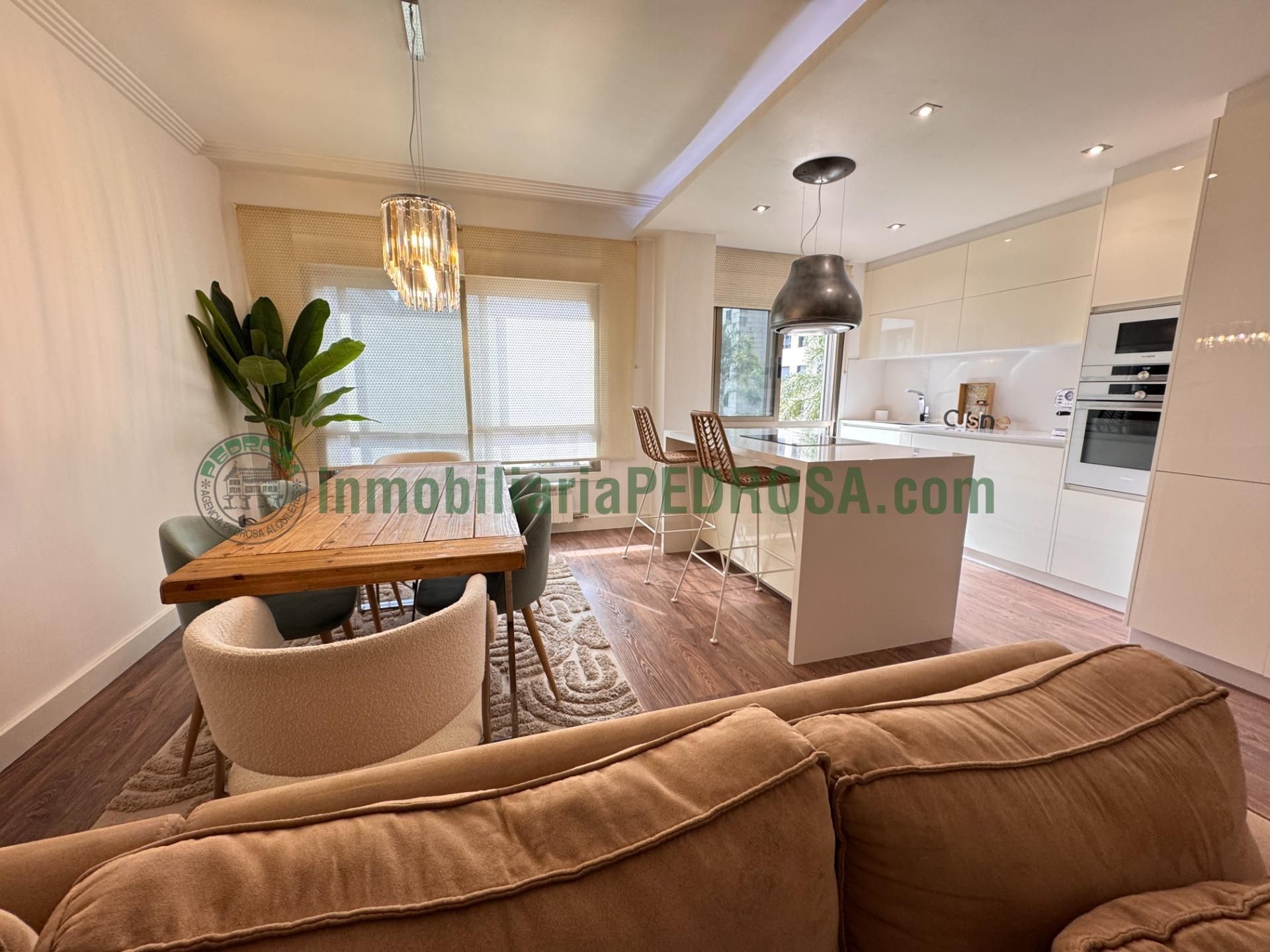 Living room of Apartment for sale in Pontevedra Capital   with Heating