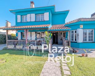 Exterior view of House or chalet for sale in Pepino  with Air Conditioner, Heating and Private garden