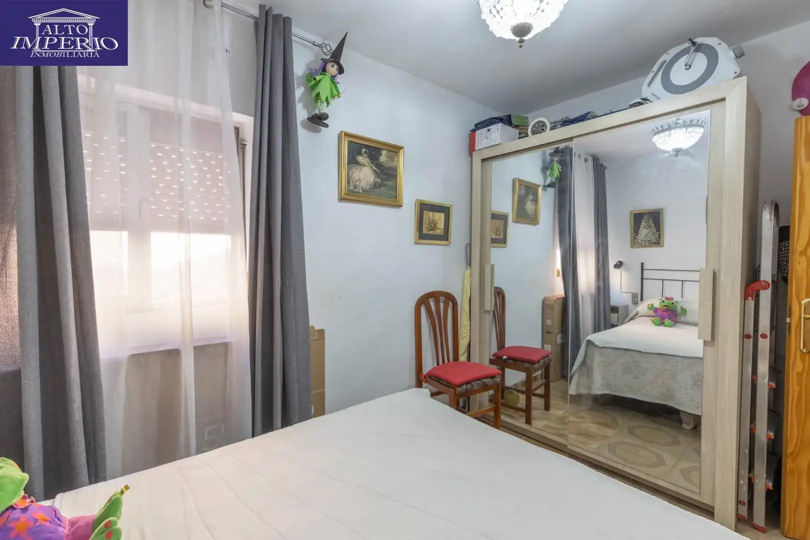 Bedroom of Flat for sale in Granada