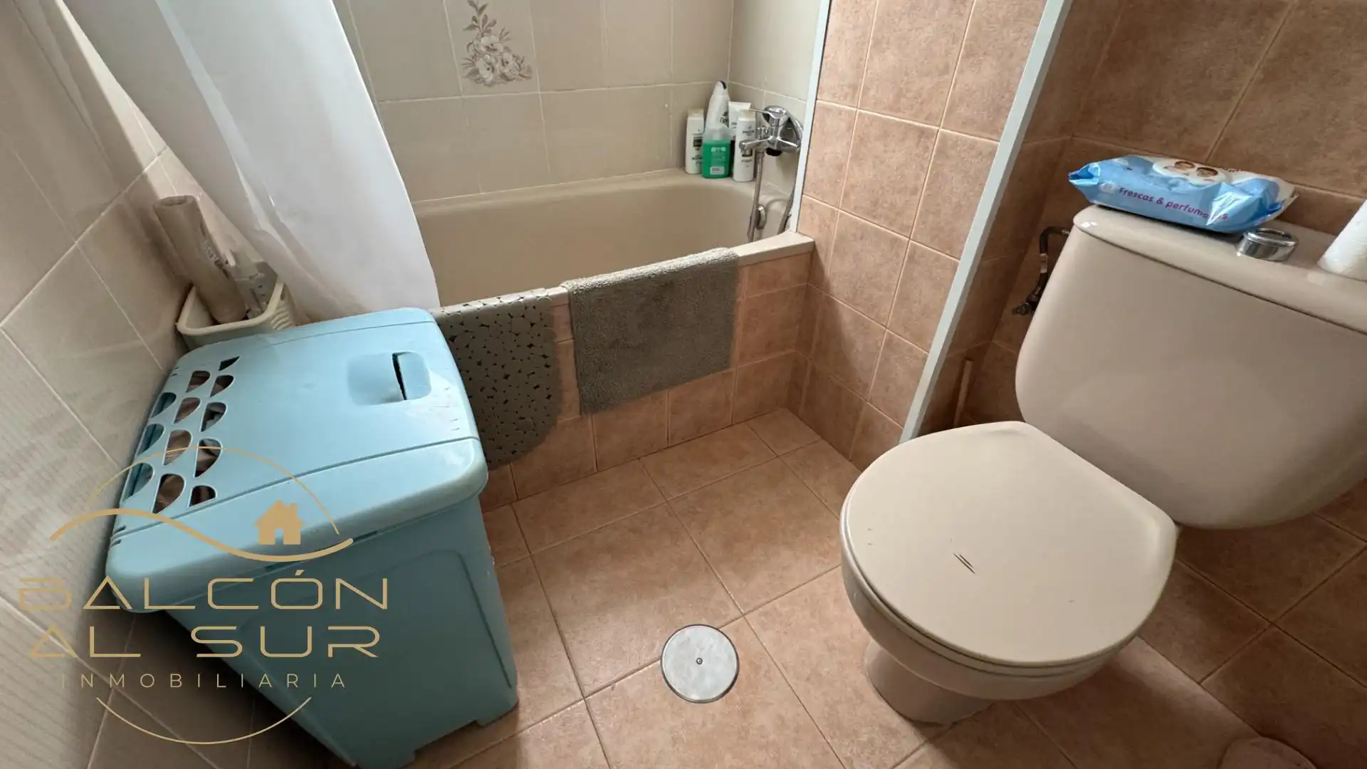 Baño de Piso en venta en Rota con Terraza