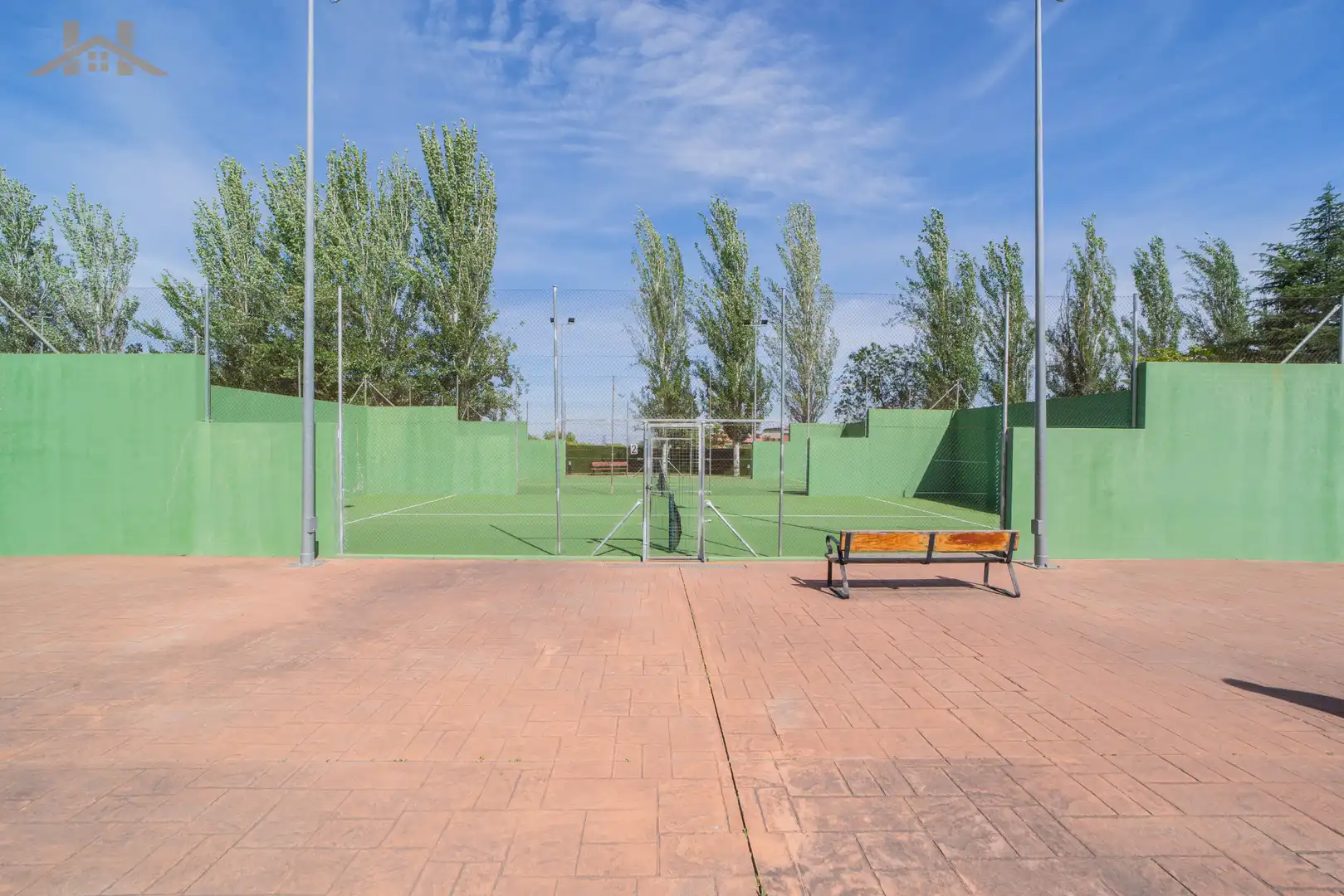 Vista exterior de Pis en venda en Pozuelo de Alarcón amb Aire condicionat, Calefacció i Terrassa
