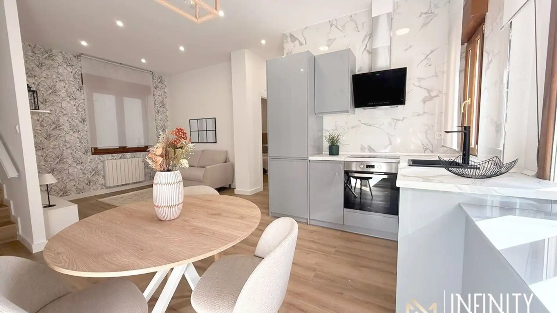 Piso en venta en Blas de Otero Kalea, San Pedro de Deusto - La Ribera