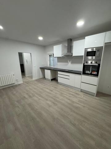 Piso en Alquiler en  MAYOR en Sevilla la Nueva