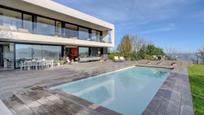 Piscina de Casa o xalet en venda en Hondarribia