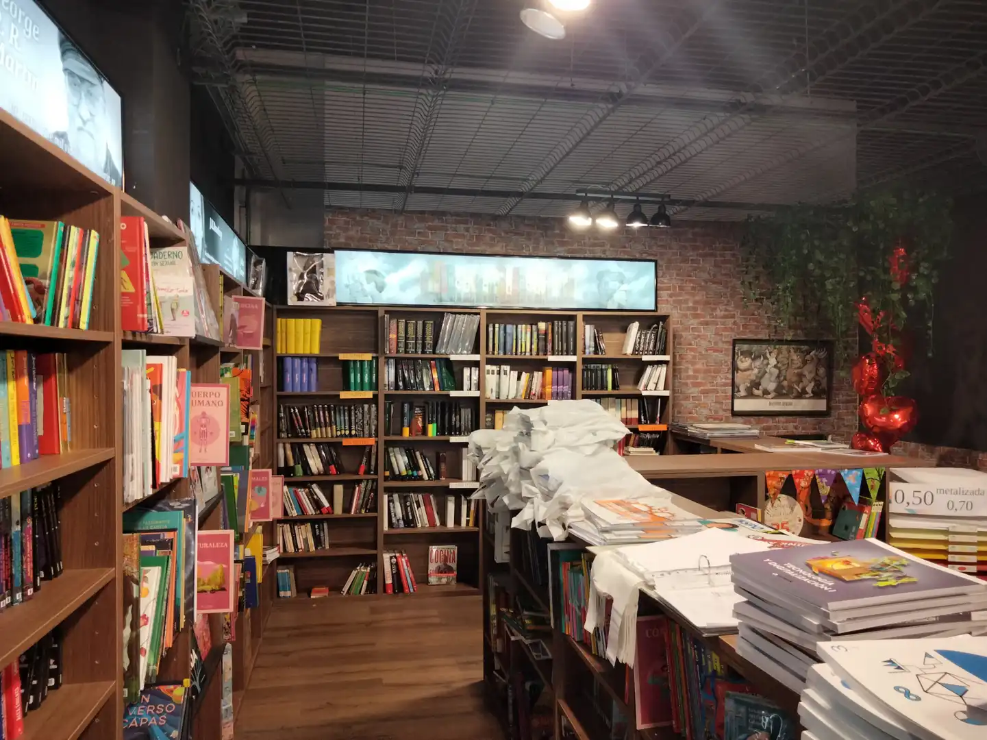 Commercial properties for rent in Gran Via