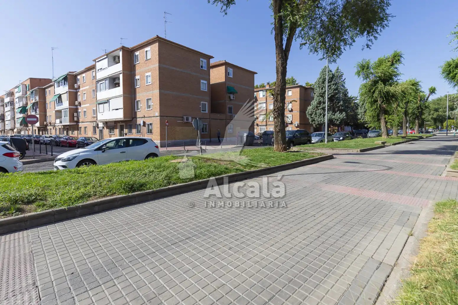 Parking of Flat for sale in Alcalá de Henares  with Air Conditioner, Heating and Parquet flooring