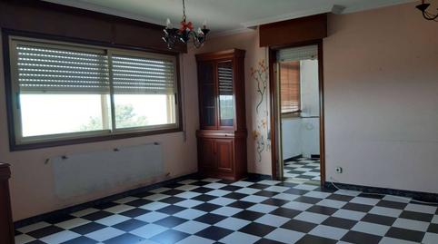 Foto 4 de Casa adosada en venta en Xestal, 2, Redondela, Pontevedra