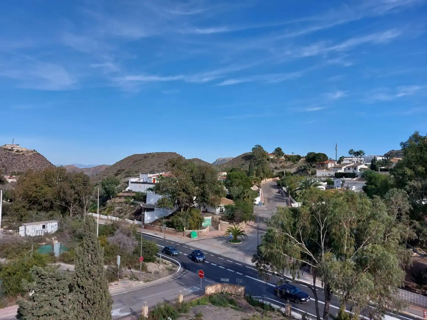 Vista exterior de Àtic en venda en Águilas amb Aire condicionat, Calefacció i Jardí privat