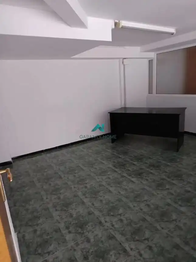 Schlafzimmer von Geschaftsraum zur Miete in Santa Coloma de Gramenet