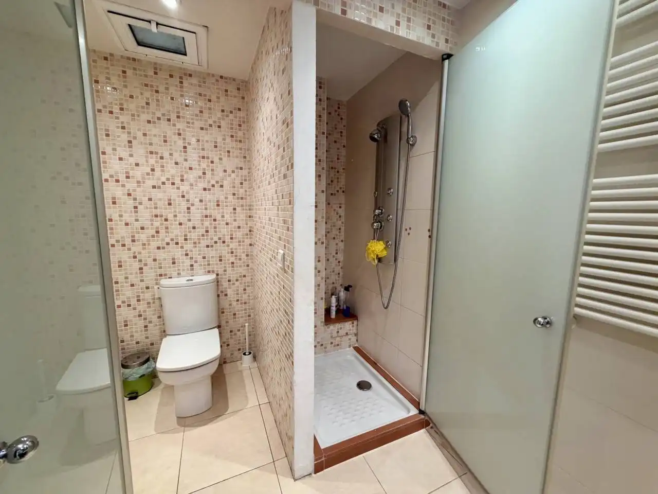 Baño de Casa adosada en venta en Vidreres con Calefacción, Jardín privado y Terraza