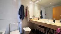 Bathroom of Flat for sale in  Barcelona Capital